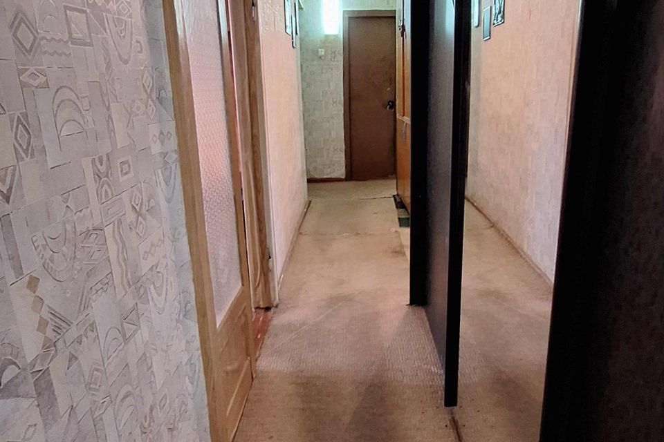 Продаётся 4-комнатная квартира, 83.4 м²