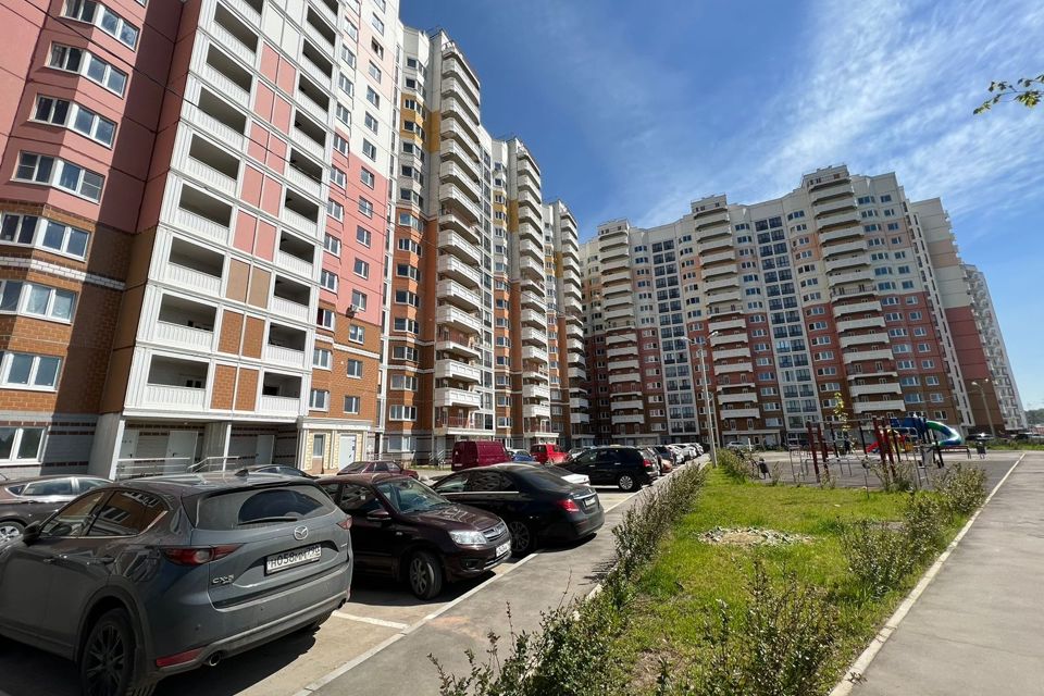 Продаётся 2-комнатная квартира, 54.7 м²