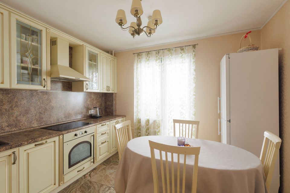 Продаётся 3-комнатная квартира, 77.3 м²