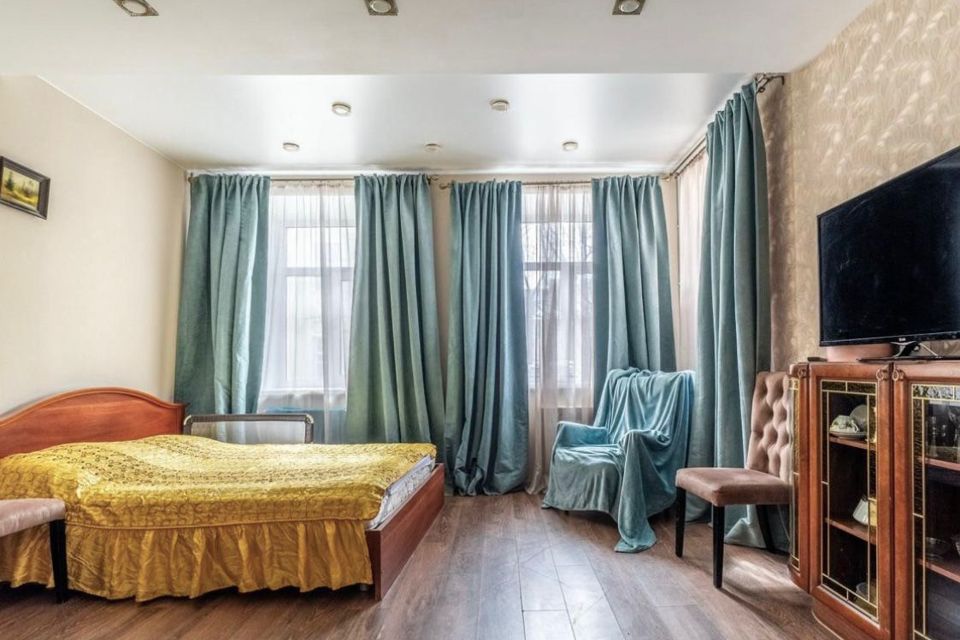 Продаётся 2-комнатная квартира, 62.4 м²