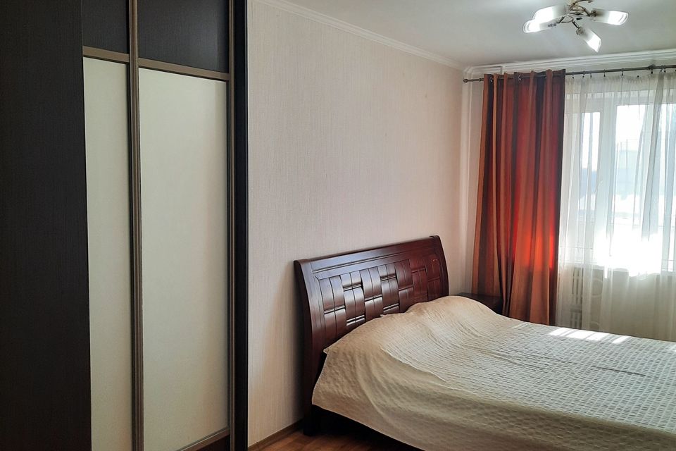 Продаётся 4-комнатная квартира, 86 м²