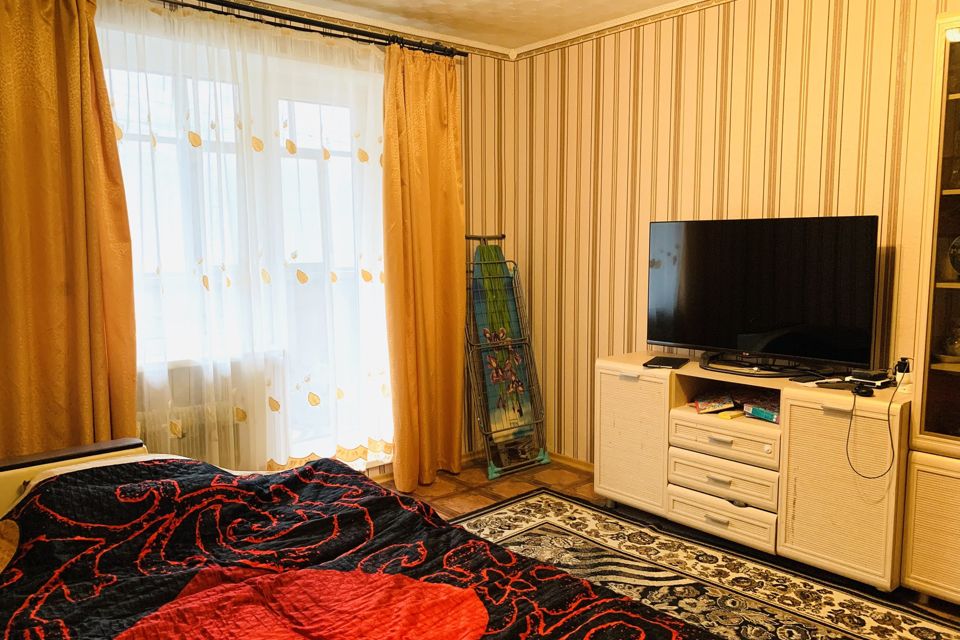 Продаётся 2-комнатная квартира, 48.3 м²