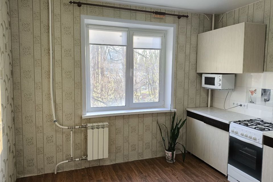 Продаётся 1-комнатная квартира, 37 м²