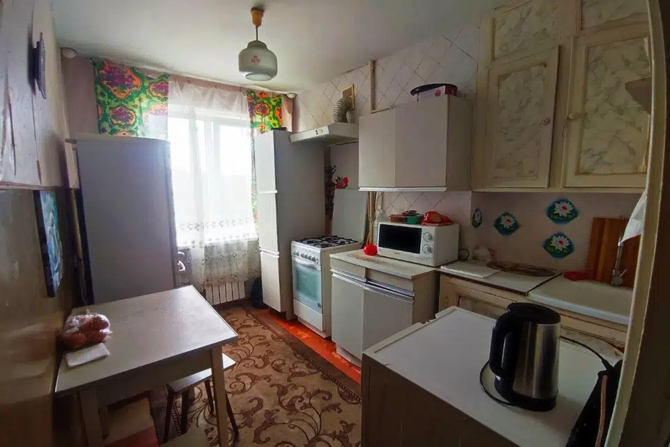 Продаётся 3-комнатная квартира, 62.4 м²