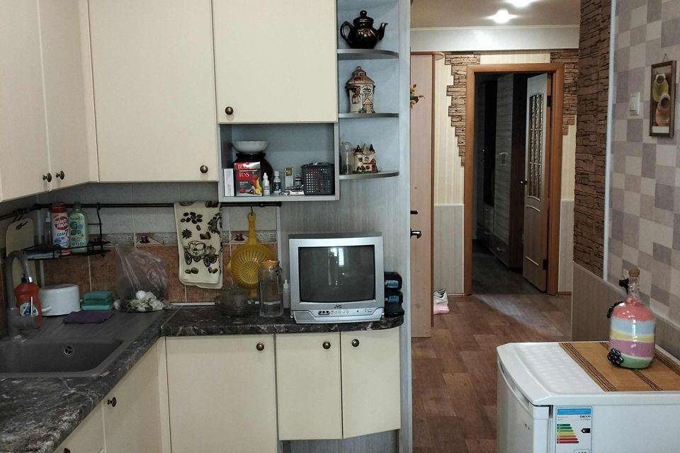Продаётся 2-комнатная квартира, 49.6 м²
