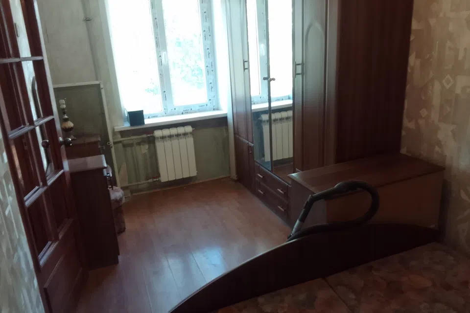 Продаётся 3-комнатная квартира, 57 м²