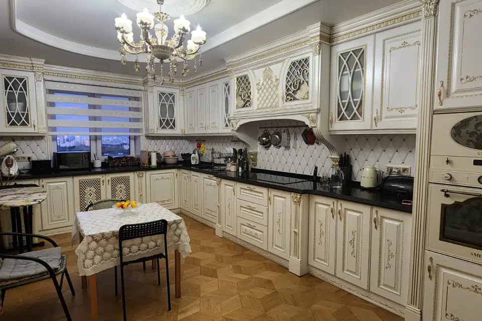 Продаётся 3-комнатная квартира, 90.8 м²