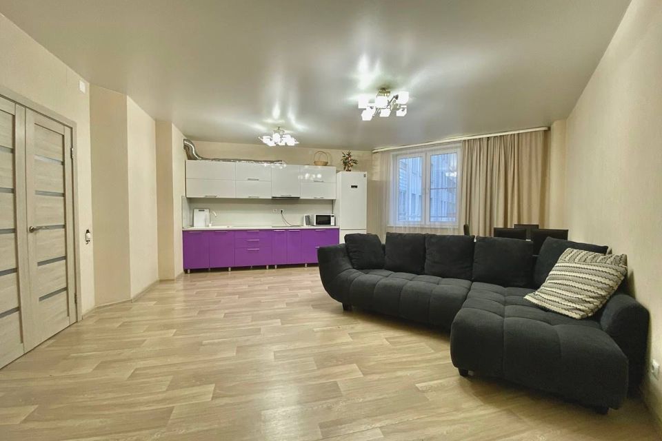 Сдаётся 2-комнатная квартира, 70 м²