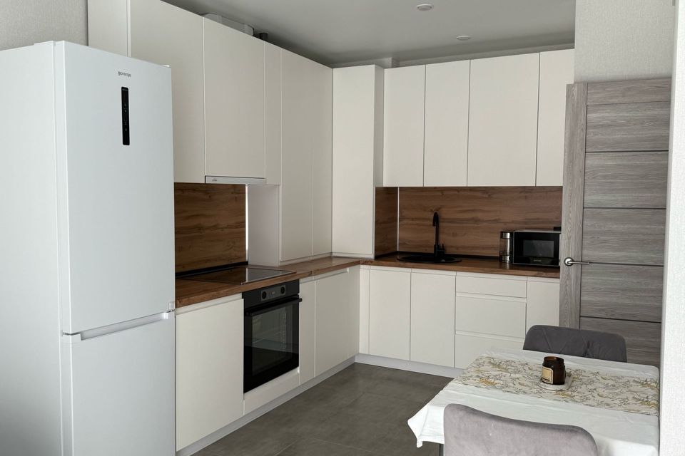 Продаётся 1-комнатная квартира, 38 м²