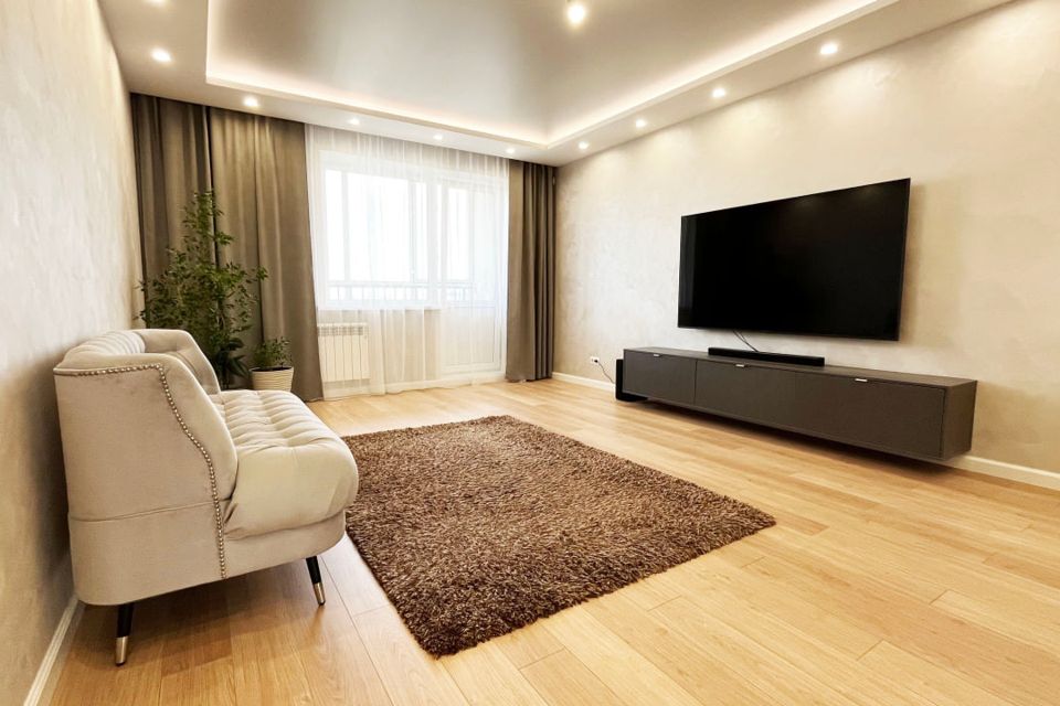 Продаётся 3-комнатная квартира, 105 м²