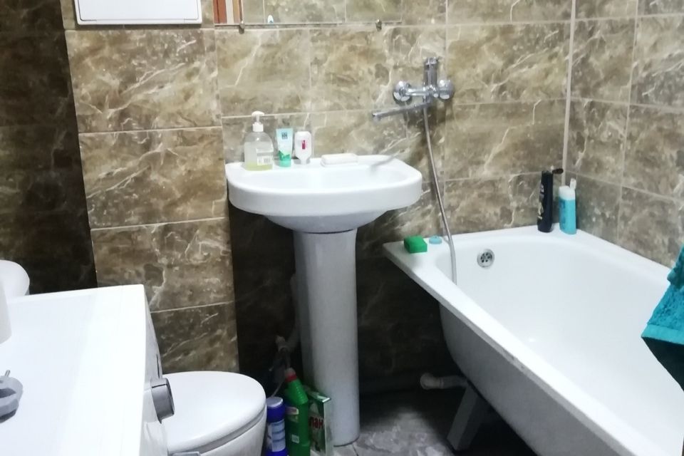 Продаётся 1-комнатная квартира, 32 м²