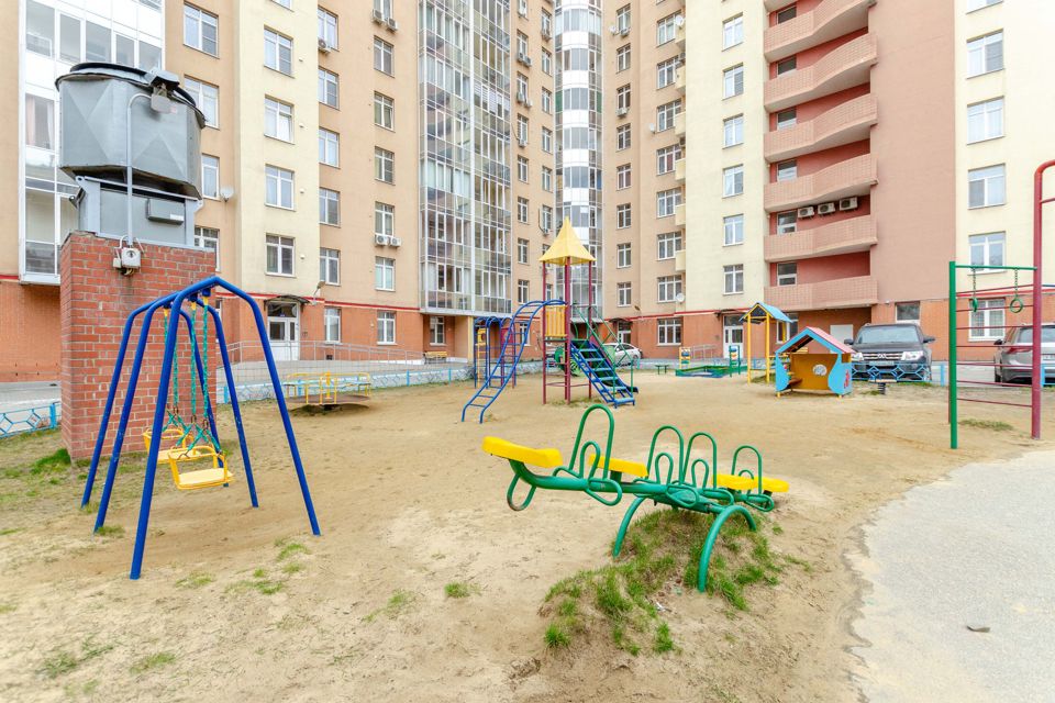 Продаётся 2-комнатная квартира, 83.5 м²