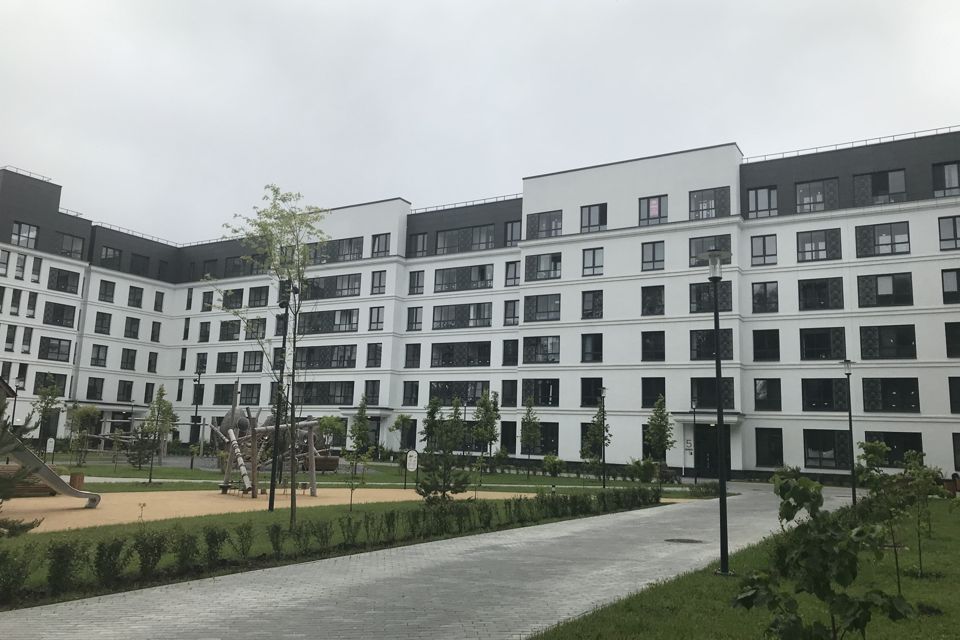 Продаётся 2-комнатная квартира, 64.5 м²