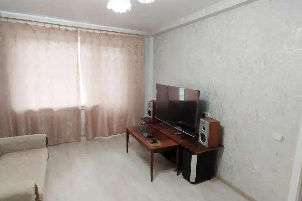 Продаётся 1-комнатная квартира, 32 м²