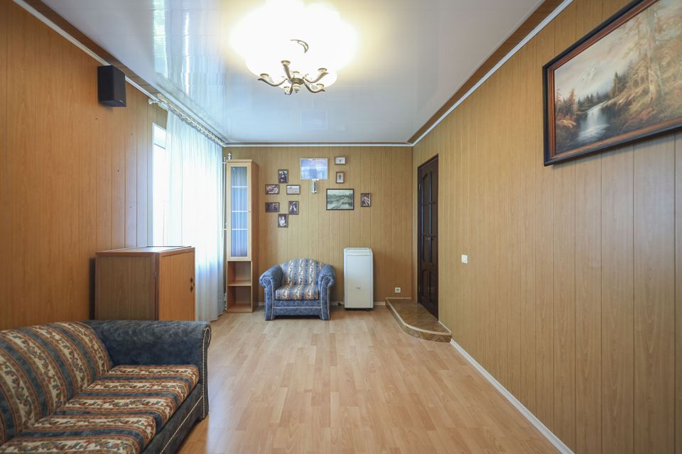 Продаётся 2-комнатная квартира, 42.4 м²