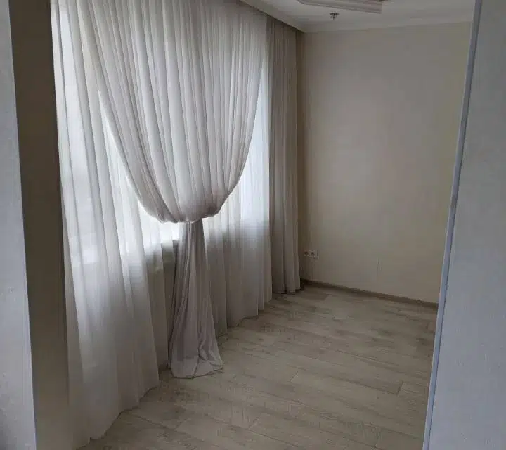 Продаётся 4-комнатная квартира, 80.1 м²