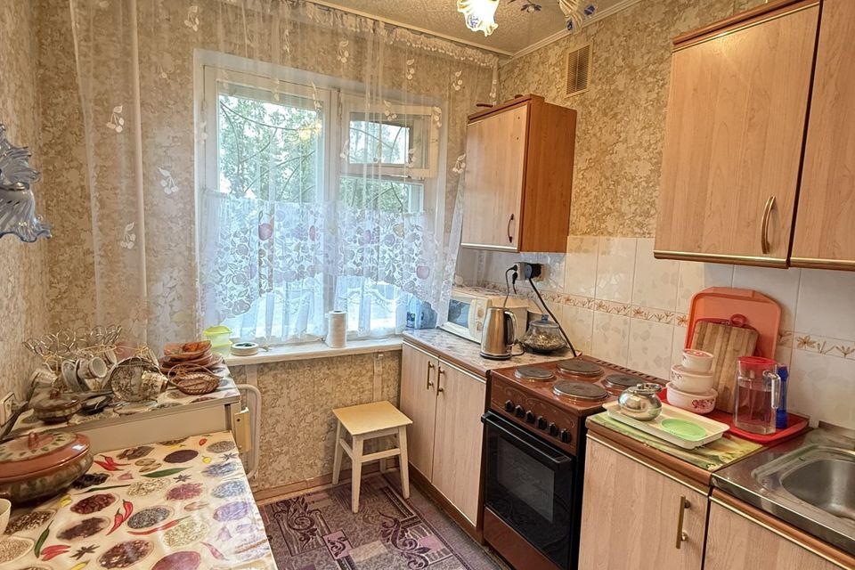 Продаётся 3-комнатная квартира, 60.9 м²