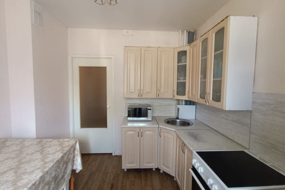 Продаётся 2-комнатная квартира, 56.7 м²