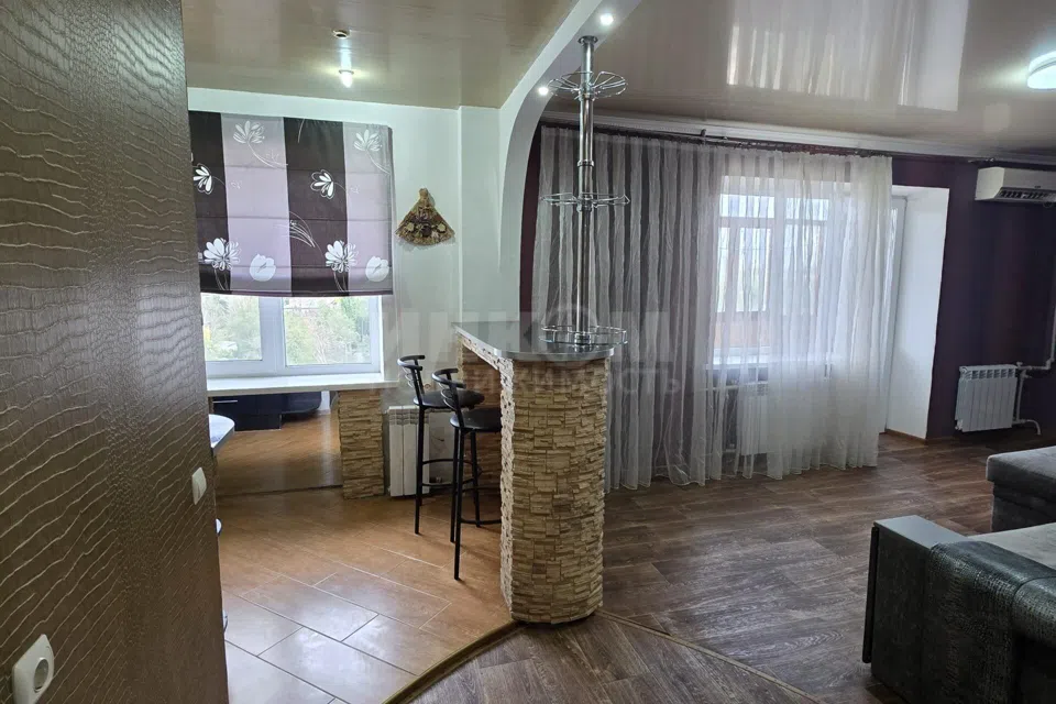 Продаётся 2-комнатная квартира, 49.6 м²