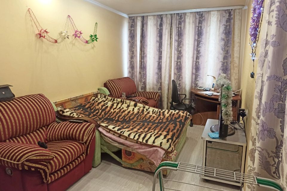 Сдаётся комната в 3-комн. квартире, 18 м²
