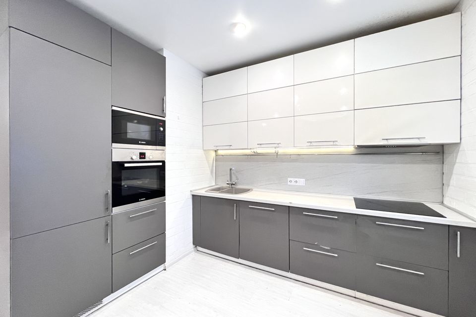 Продаётся 2-комнатная квартира, 60.4 м²