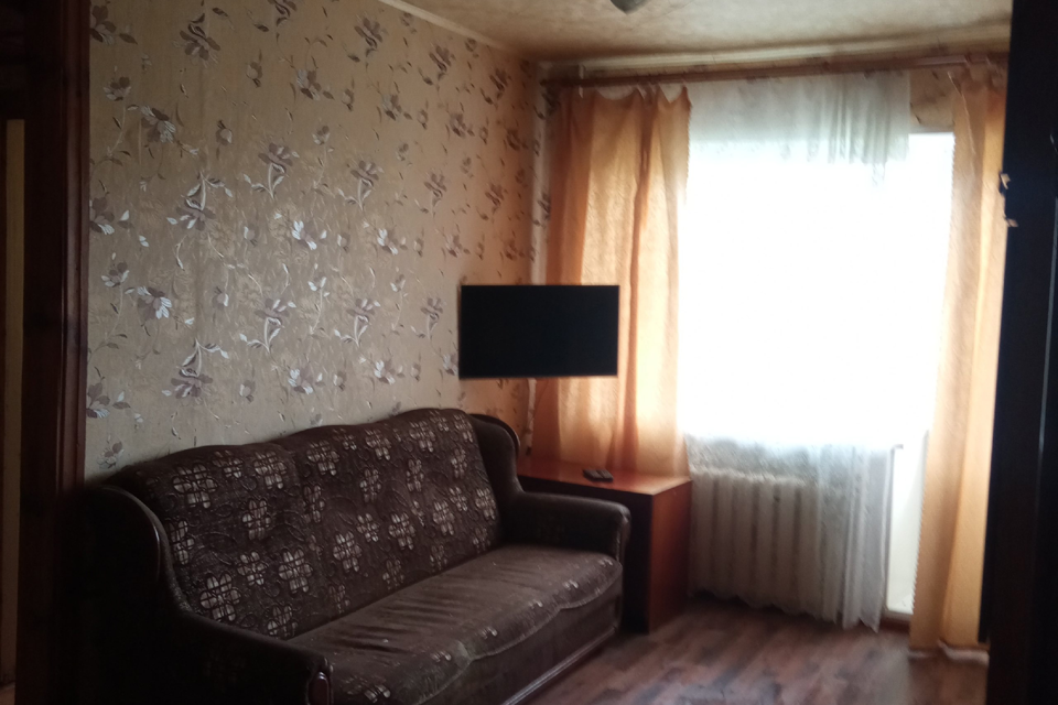 Продаётся 2-комнатная квартира, 41.8 м²