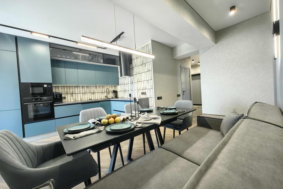Продаётся 3-комнатная квартира, 77 м²