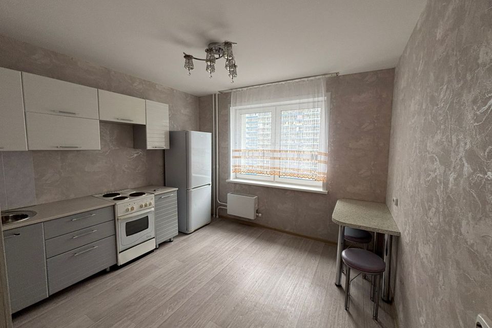 Продаётся 1-комнатная квартира, 38.2 м²