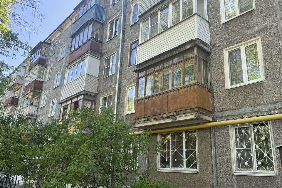 Продаётся 3-комнатная квартира, 58.2 м²