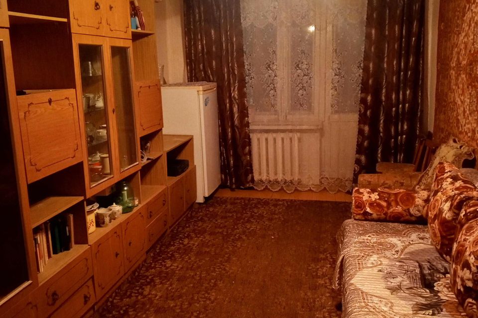 Продаётся 2-комнатная квартира, 43.6 м²