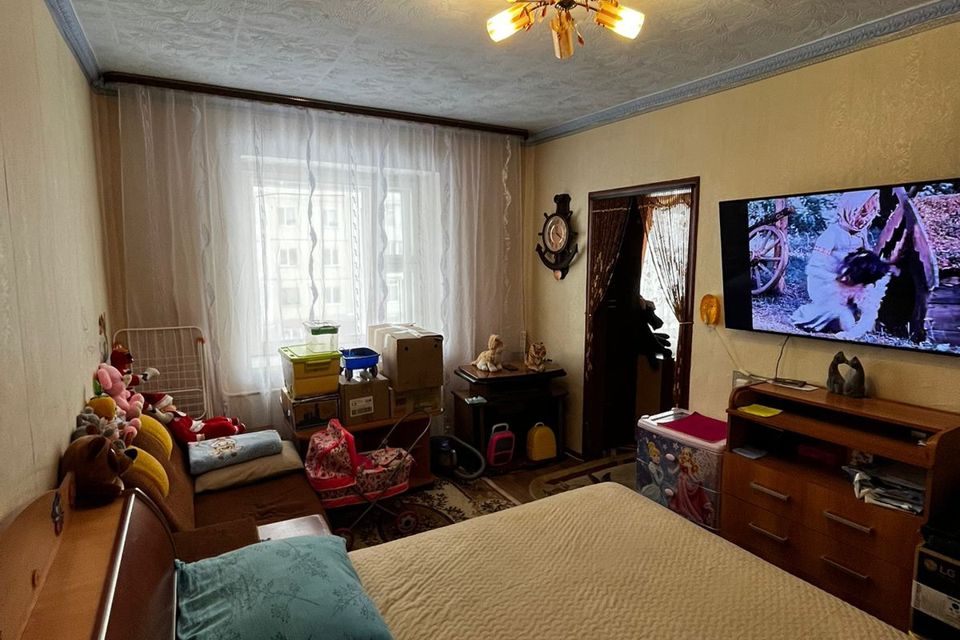 Продаётся 2 комнаты в 2-комн. квартире, 32.2 м²