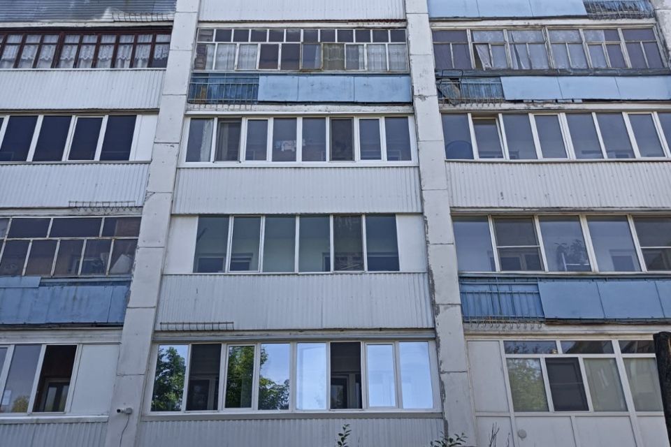 Продаётся 2-комнатная квартира, 40.7 м²