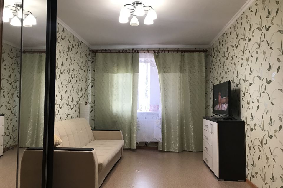 Продаётся 1-комнатная квартира, 40.4 м²