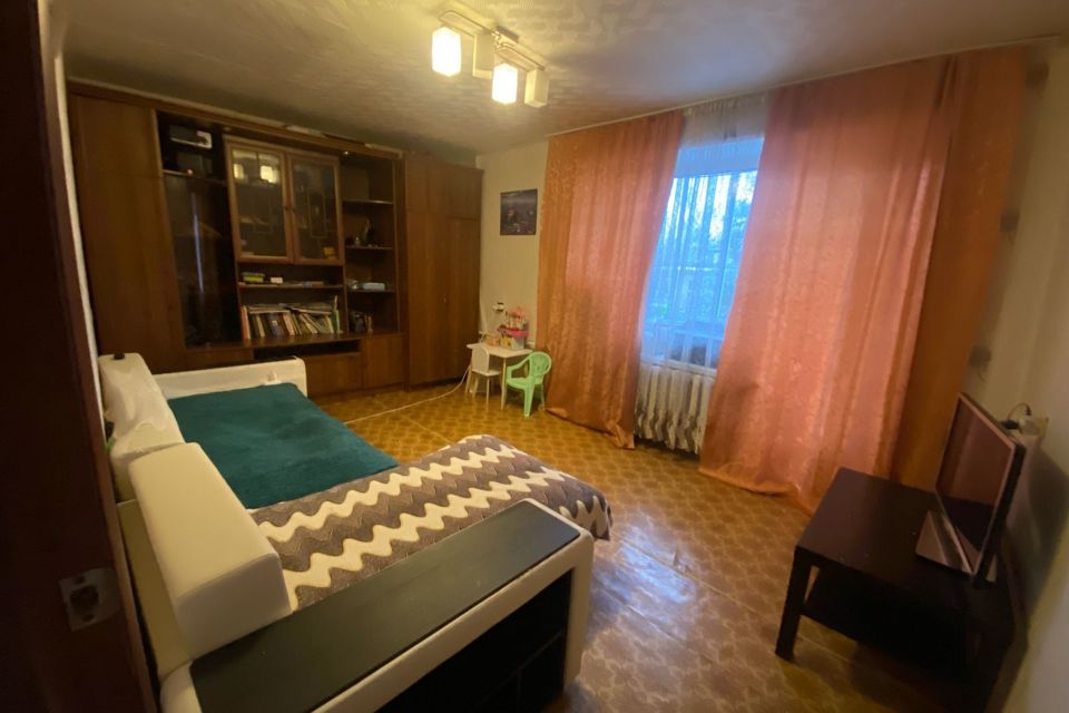 Продаётся 2-комнатная квартира, 41.9 м²