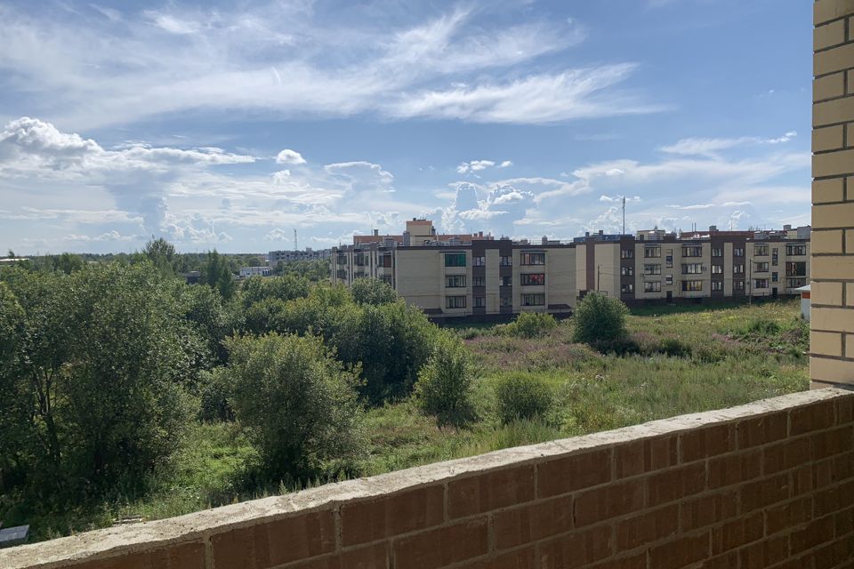 Продаётся 1-комнатная квартира, 42 м²