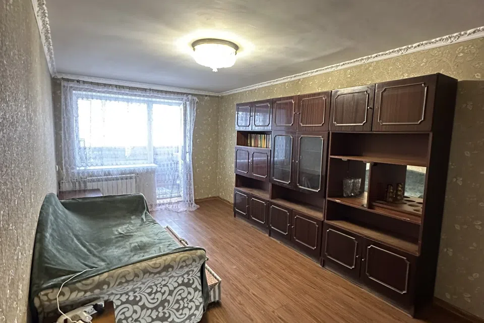 Продаётся 3-комнатная квартира, 57 м²