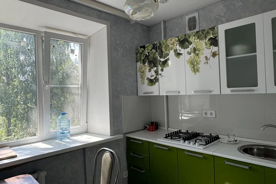 Продаётся 3-комнатная квартира, 52 м²