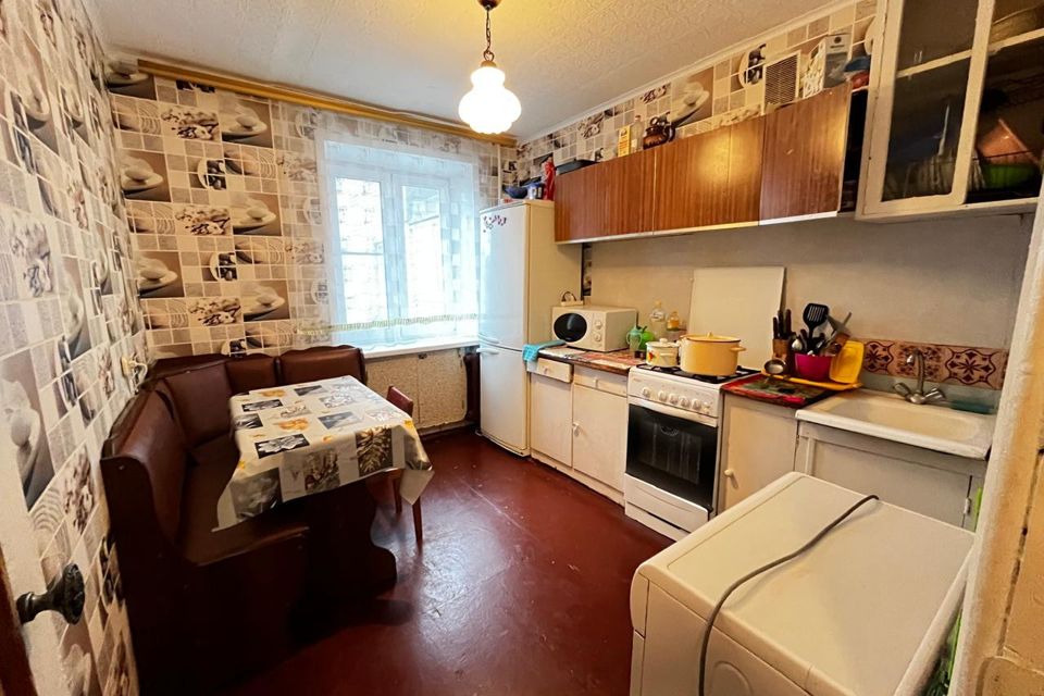 Продаётся 3-комнатная квартира, 60 м²