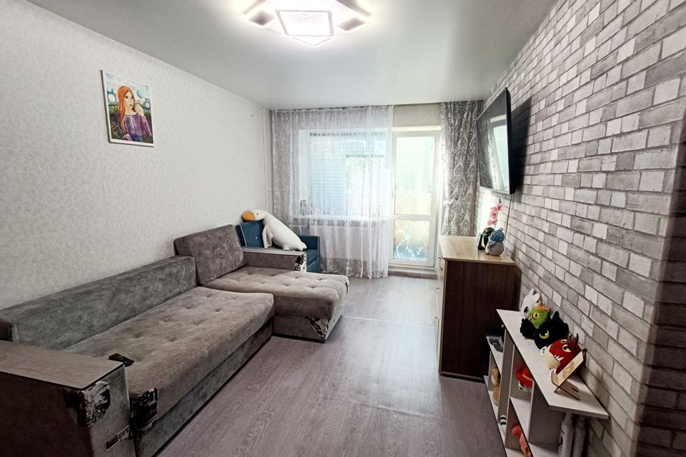 Продаётся 3-комнатная квартира, 60 м²