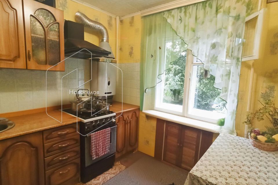Продаётся 3-комнатная квартира, 55 м²