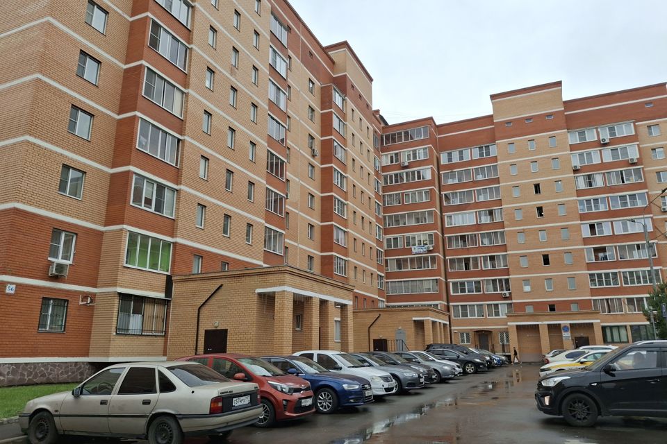 Продаётся 2-комнатная квартира, 64.7 м²