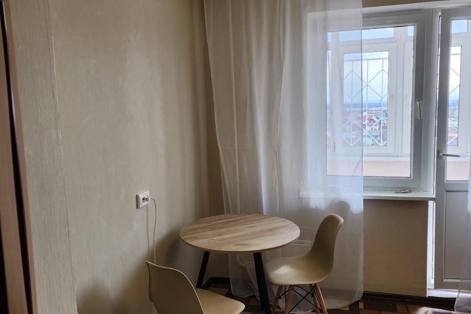 Продаётся 1-комнатная квартира, 38 м²