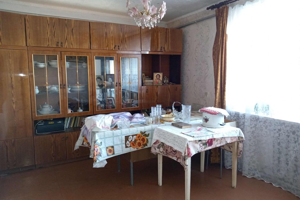 Продаётся 3-комнатная квартира, 57.7 м²