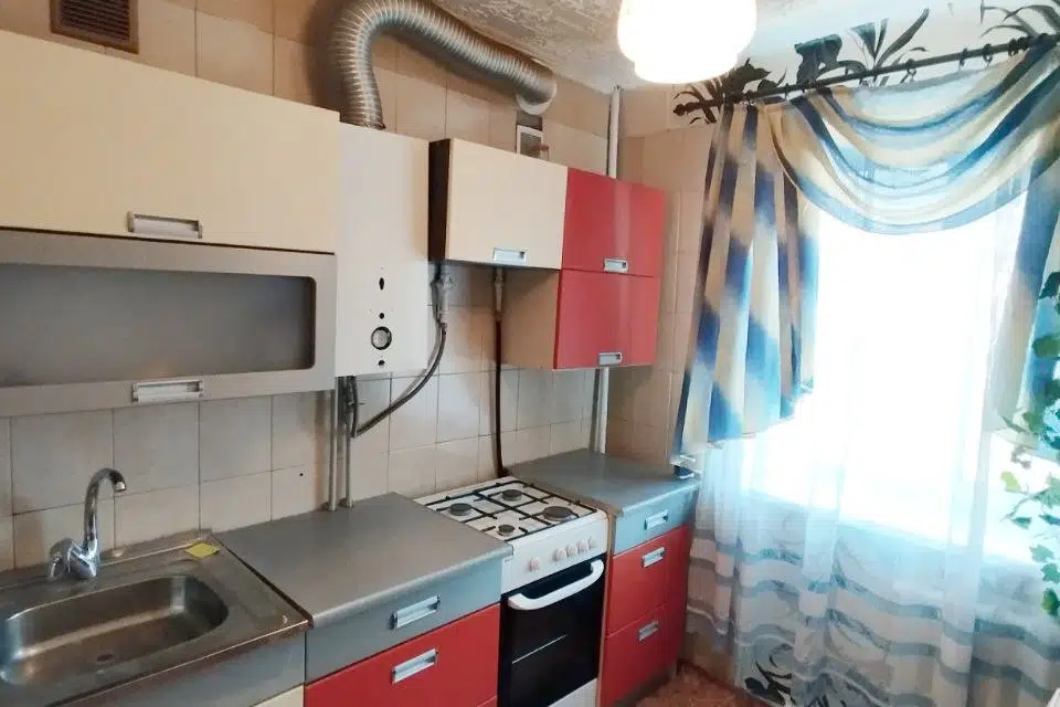 Продаётся 2-комнатная квартира, 43.8 м²