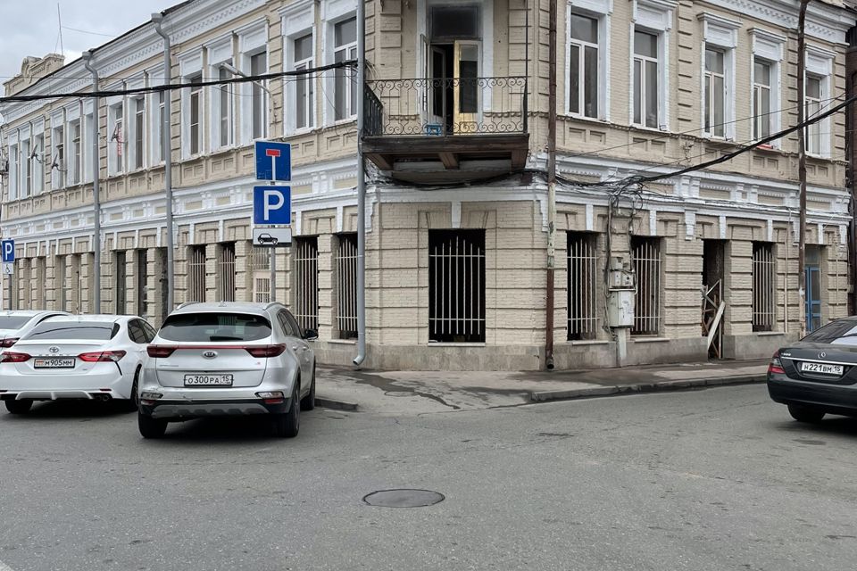 Продаётся 4-комнатная квартира, 109.9 м²