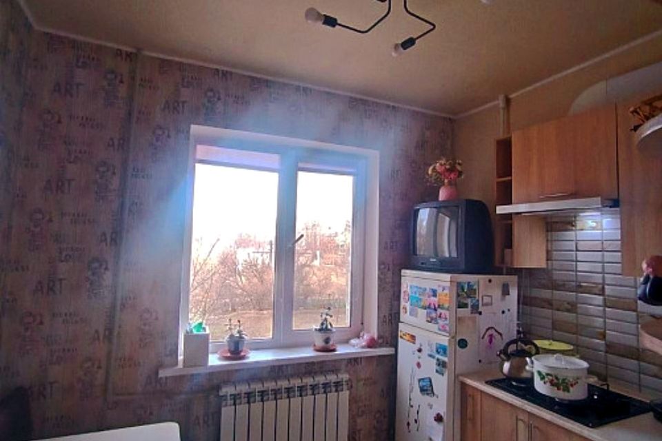 Продаётся 3-комнатная квартира, 72 м²