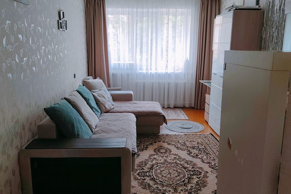 Продаётся 3-комнатная квартира, 60 м²
