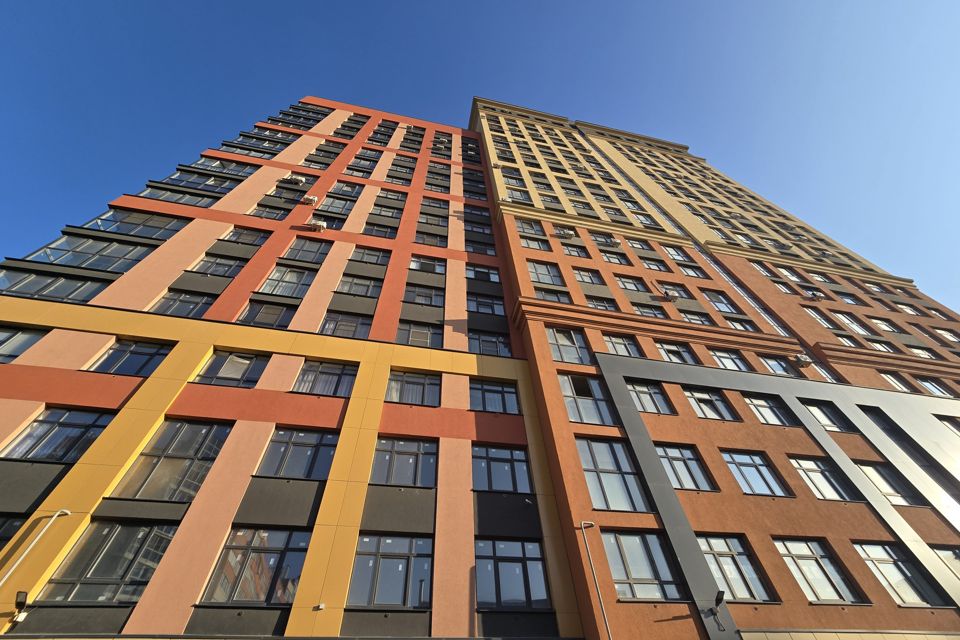 Продаётся 2-комнатная квартира, 71.6 м²