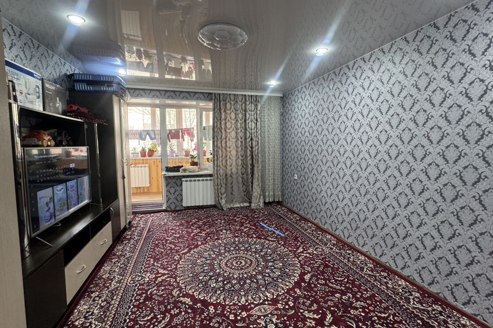 Продаётся 3-комнатная квартира, 62.4 м²