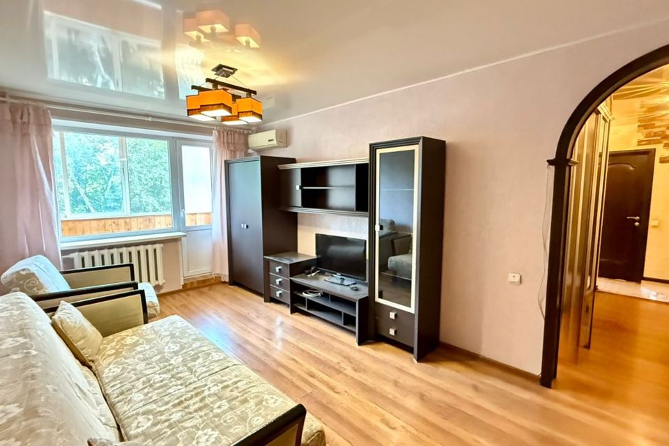 Продаётся 3-комнатная квартира, 60 м²